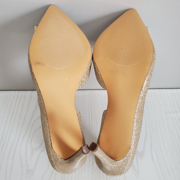Back in stock! Betsey Johnson Prince pumps NIB - Picture 4 of 6